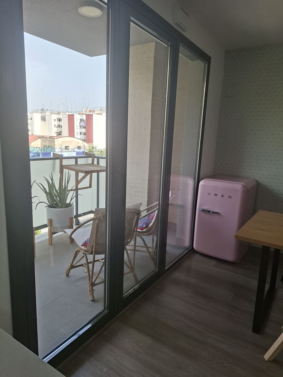 3 slaapkamer Appartement te huur in Valencia stad met garage - € 3.000 (Ref: 9970894)