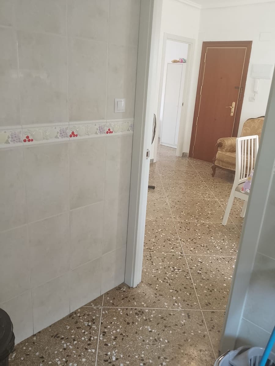 3 slaapkamer Appartement te koop in Valencia stad - € 198.000 (Ref: 9971428)