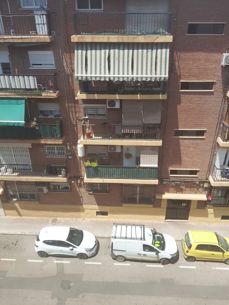 3 slaapkamer Appartement te koop in Valencia stad - € 198.000 (Ref: 9971428)