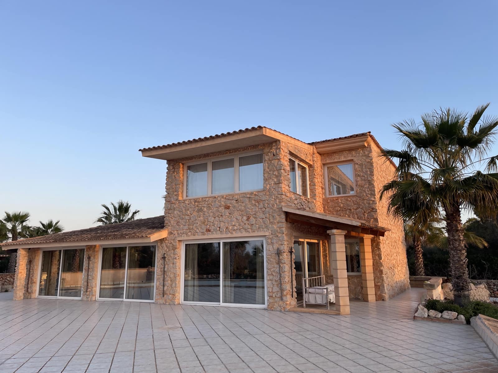 3 soveværelse Finca/Landehus til salg i Sa Coma med swimmingpool - € 1.333.000 (Ref: 9073798)