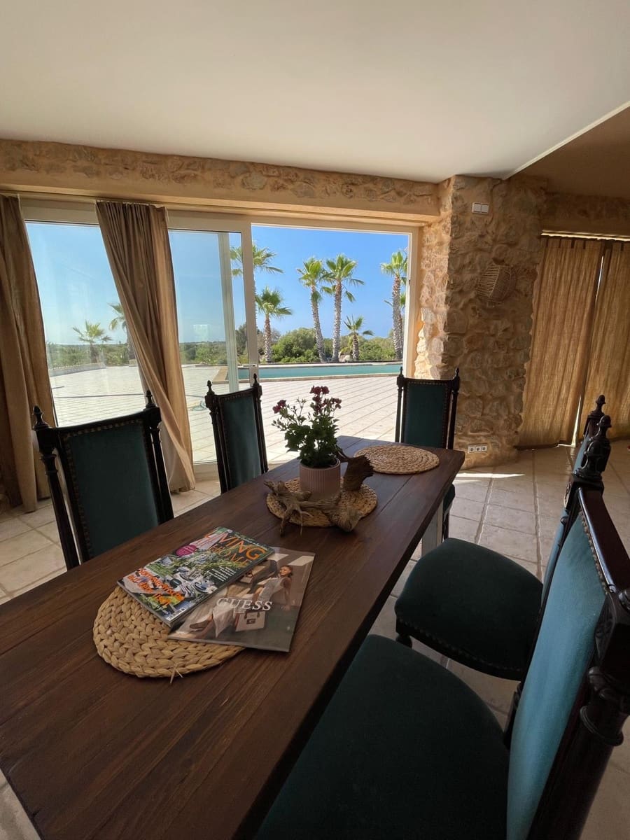 3 soveværelse Finca/Landehus til salg i Sa Coma med swimmingpool - € 1.333.000 (Ref: 9073798)