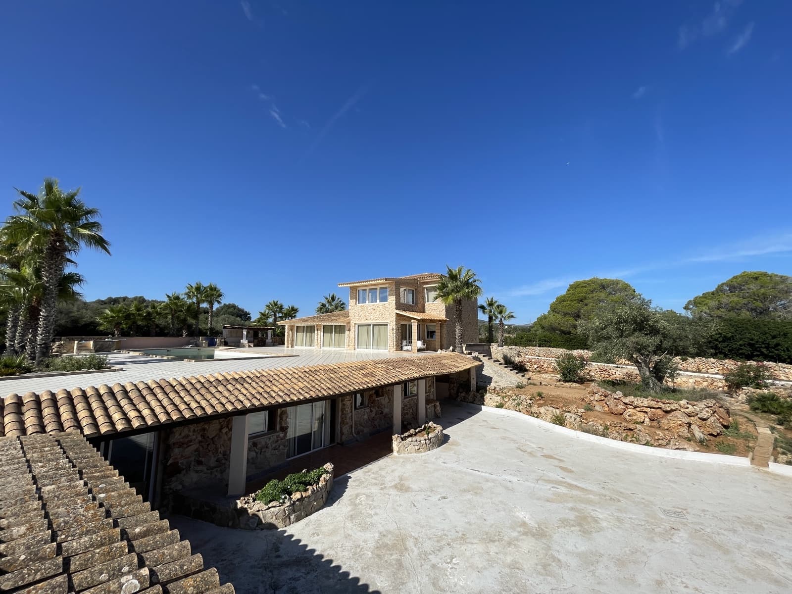 3 soveværelse Finca/Landehus til salg i Sa Coma med swimmingpool - € 1.333.000 (Ref: 9073798)