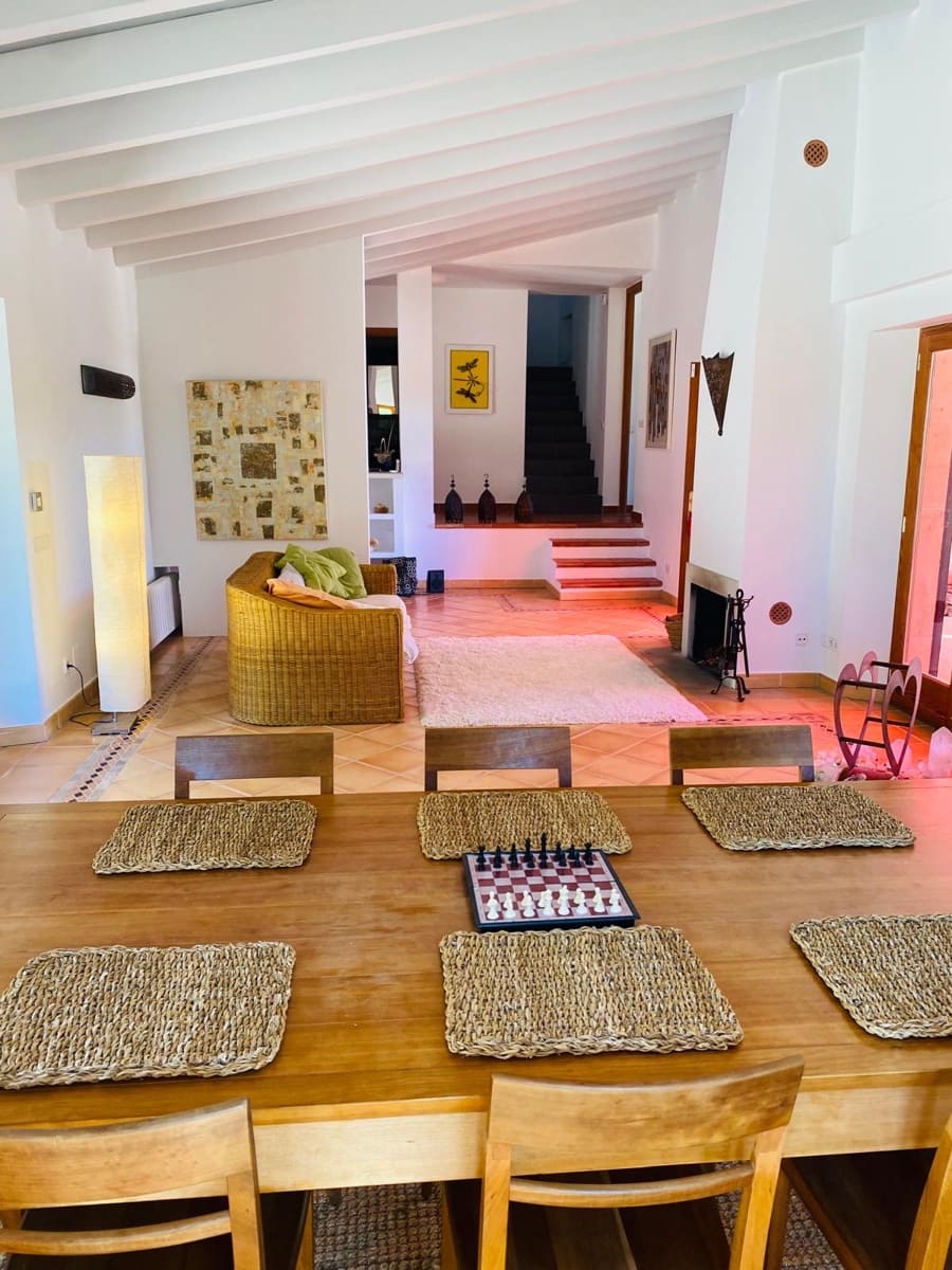 4 soverom Finca/Herregård til salgs i Porreres med svømmebasseng garasje - € 3 150 000 (Ref: 9205612)