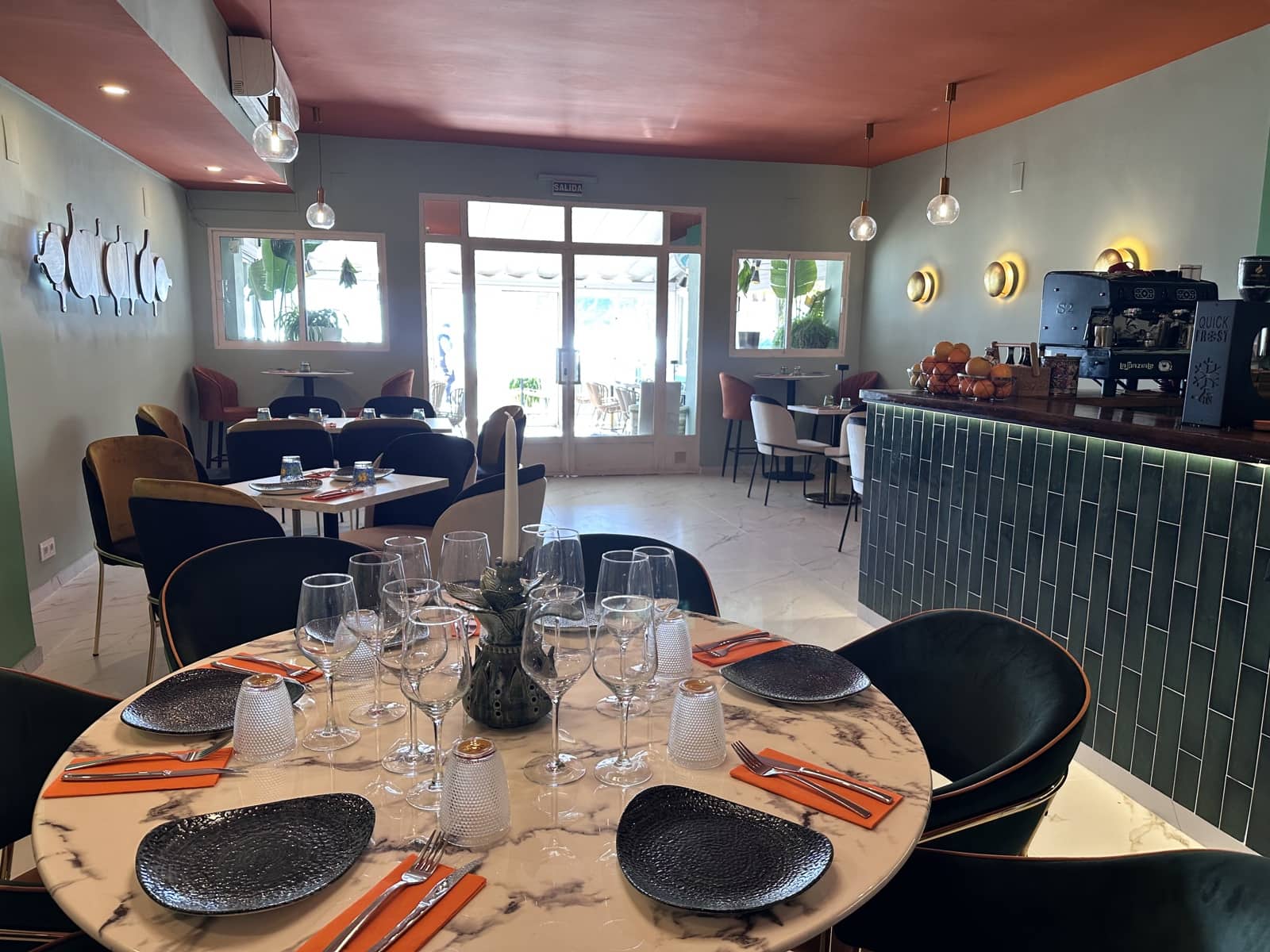 Azienda in vendita in Calpe / Calp - 175.000 € (Rif: 9072384)