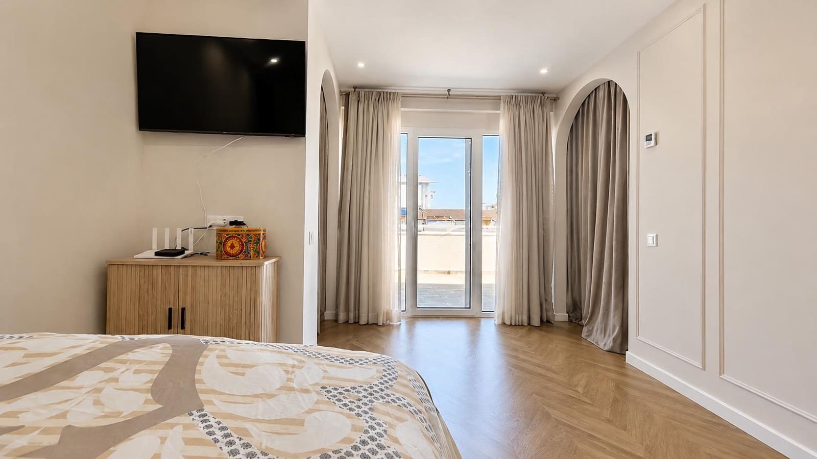 5 chambre Villa/Maison à vendre à Playa de San Juan avec piscine garage - 950 000 € (Ref: 10019220)