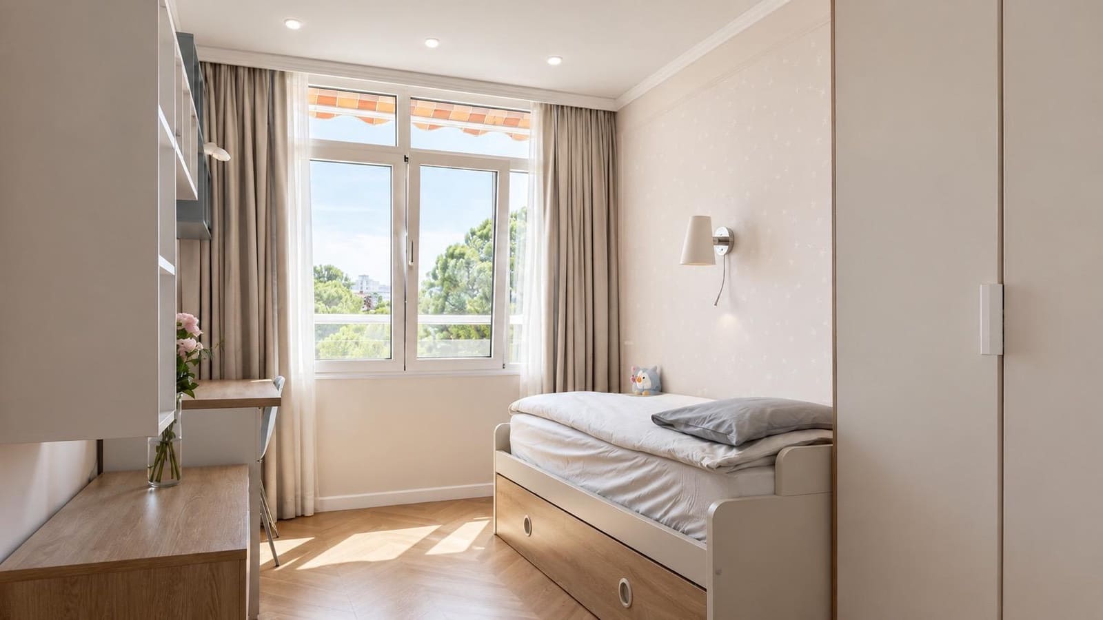 5 chambre Villa/Maison à vendre à Playa de San Juan avec piscine garage - 950 000 € (Ref: 10019220)