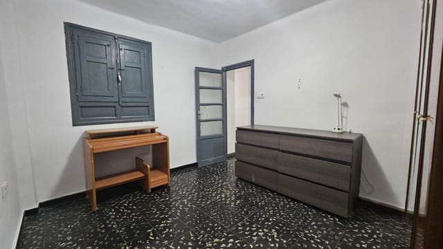2 Zimmer Wohnung zu verkaufen in Torrefiel, València Stadt - 152.000 € (Ref: 10029447)
