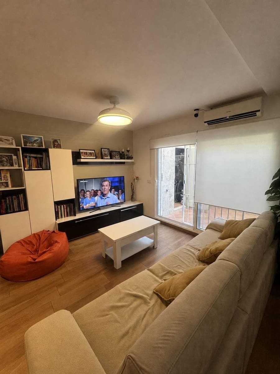 Apartamento de 3 habitaciones en València ciudad en alquiler con garaje - 1.550 € (Ref: 10047406)