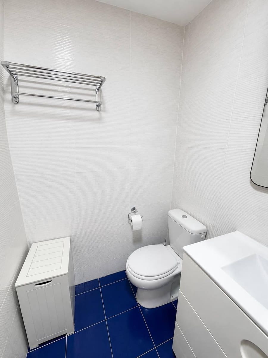 Apartamento de 3 habitaciones en València ciudad en alquiler con garaje - 1.550 € (Ref: 10047406)