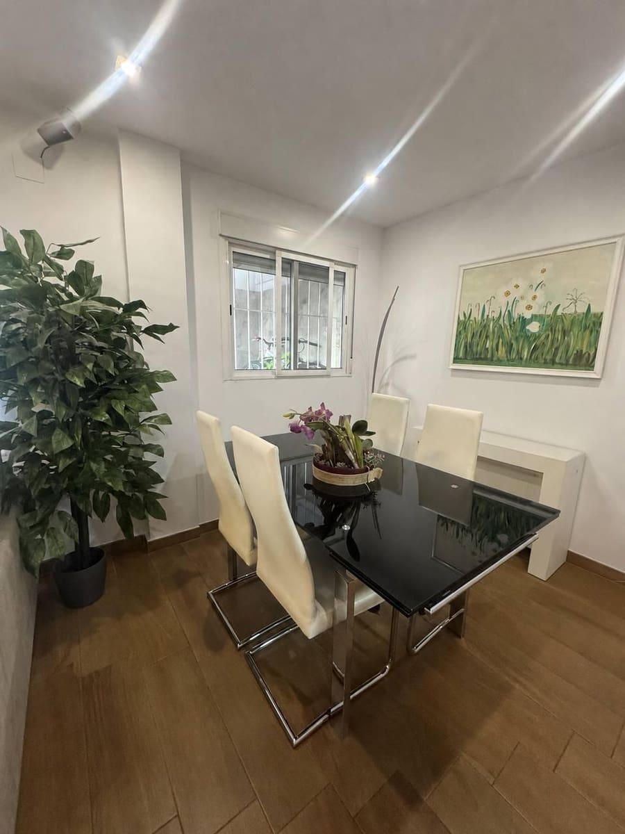 Apartamento de 3 habitaciones en València ciudad en alquiler con garaje - 1.550 € (Ref: 10047406)