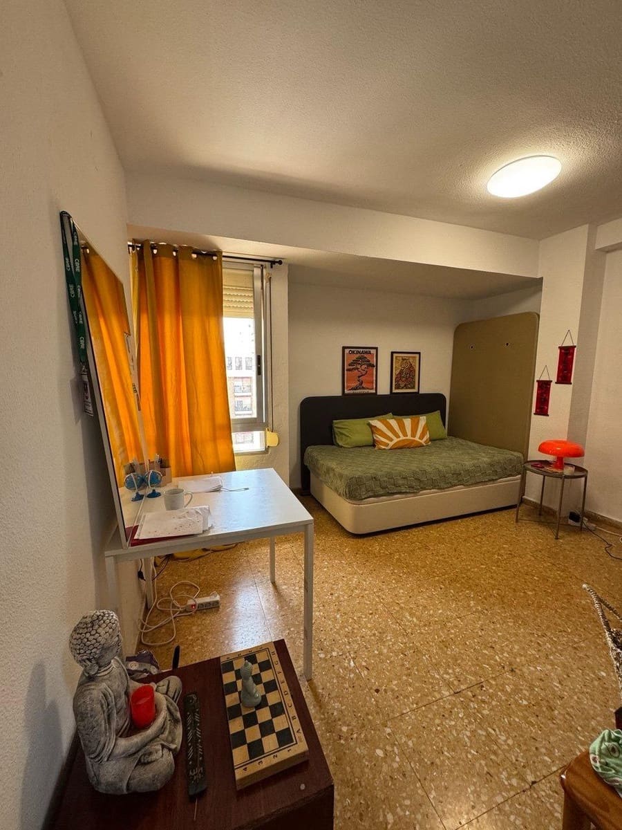 3 sypialnia Mieszkanie na sprzedaż w Miasto Walencja - 247 000 € (Ref: 10049378)