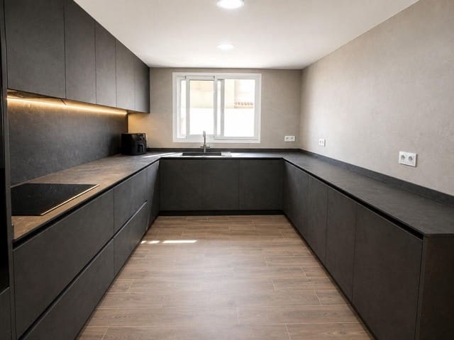 3 soverom Hus til salgs i Paiporta - € 530 000 (Ref: 10049380)