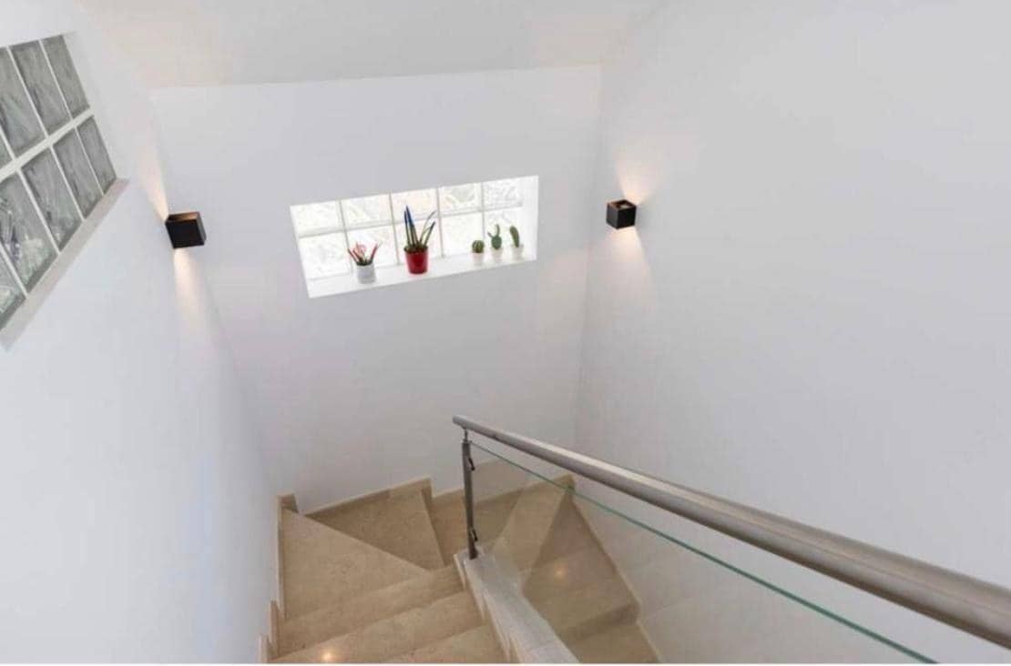4 makuuhuone Paritalo myytävänä paikassa Valencia kaupunki mukana uima-altaan - 865 000 € (Ref: 10049381)