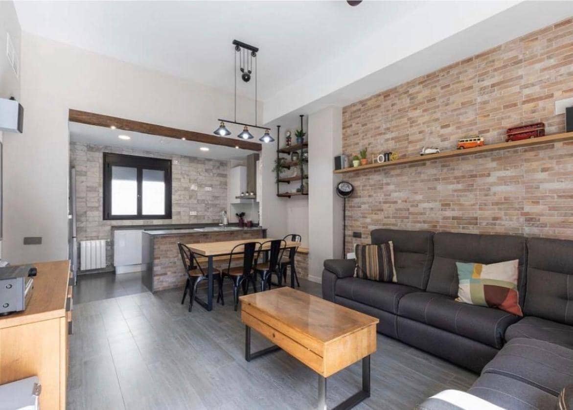 4 makuuhuone Paritalo myytävänä paikassa Valencia kaupunki mukana uima-altaan - 865 000 € (Ref: 10049381)