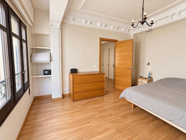 2 sovrum Lägenhet att hyra i Sant Francesc, Valencia stad - 2 000 € (Ref: 10064747)