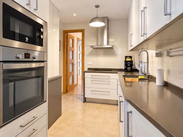2 soverom Leilighet til leie i Sant Francesc, Valencia by - € 2 000 (Ref: 10064747)