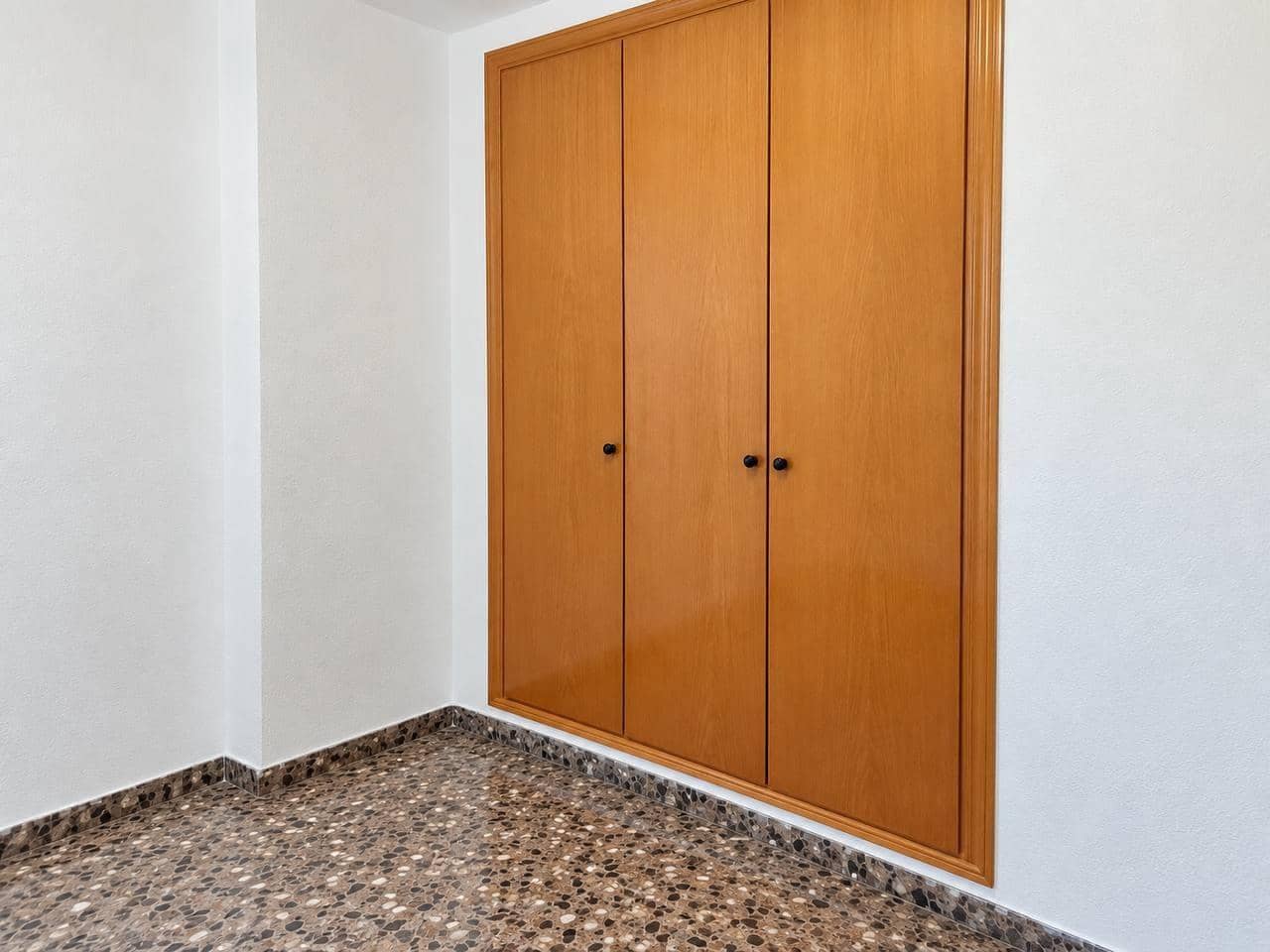 3 Zimmer Wohnung zu vermieten in Valencia Stadt - 1.400 € (Ref: 10068002)