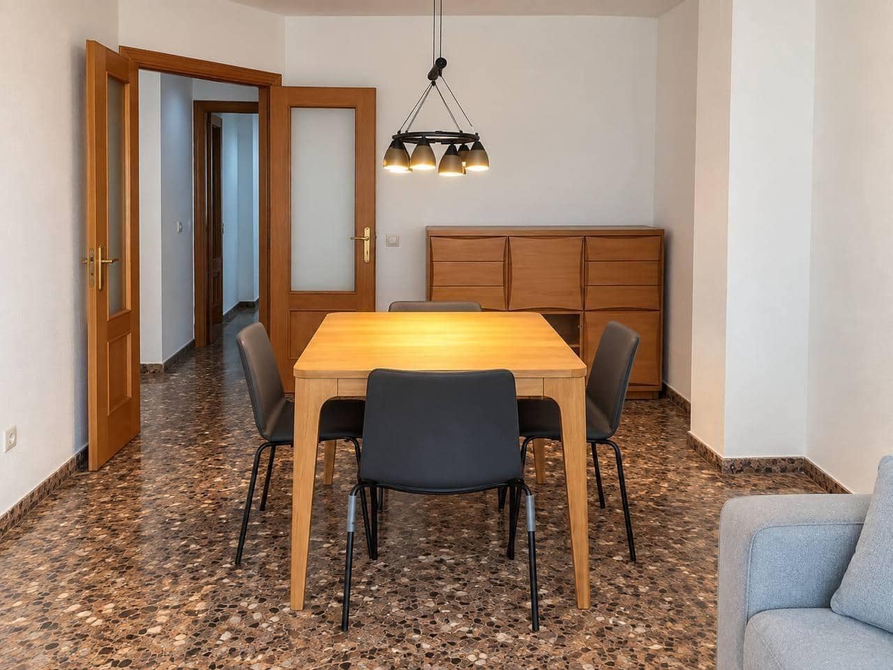 3 Zimmer Wohnung zu vermieten in Valencia Stadt - 1.400 € (Ref: 10068002)