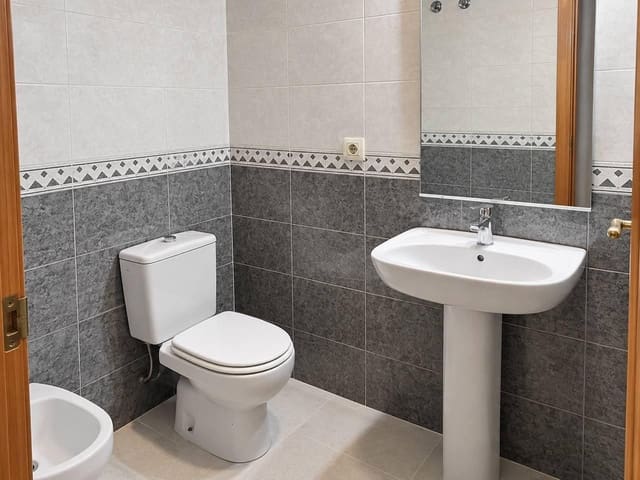 3 Zimmer Wohnung zu vermieten in Morvedre, València Stadt - 1.400 € (Ref: 10068002)
