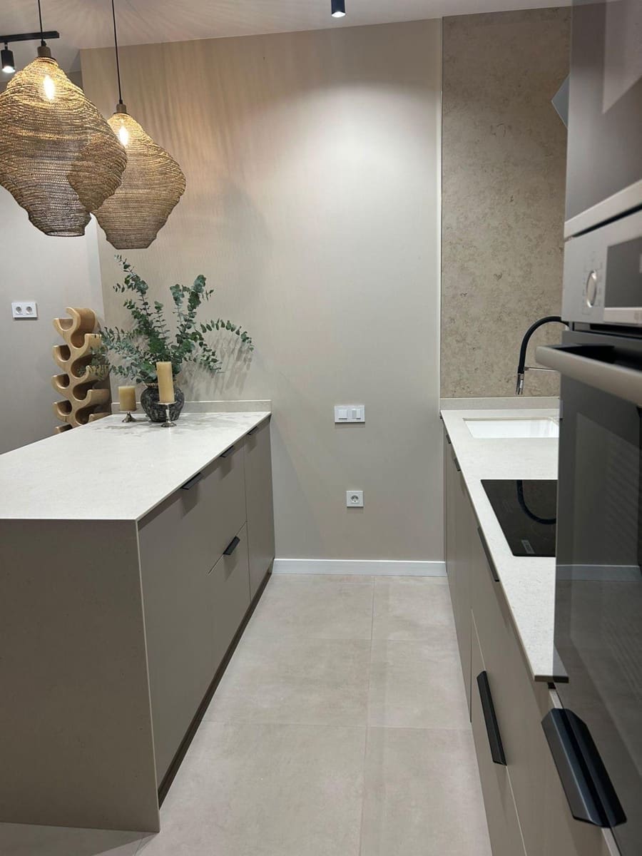 2 bedroom Flat for sale in Torrent - € 260,000 (Ref: 10086255)