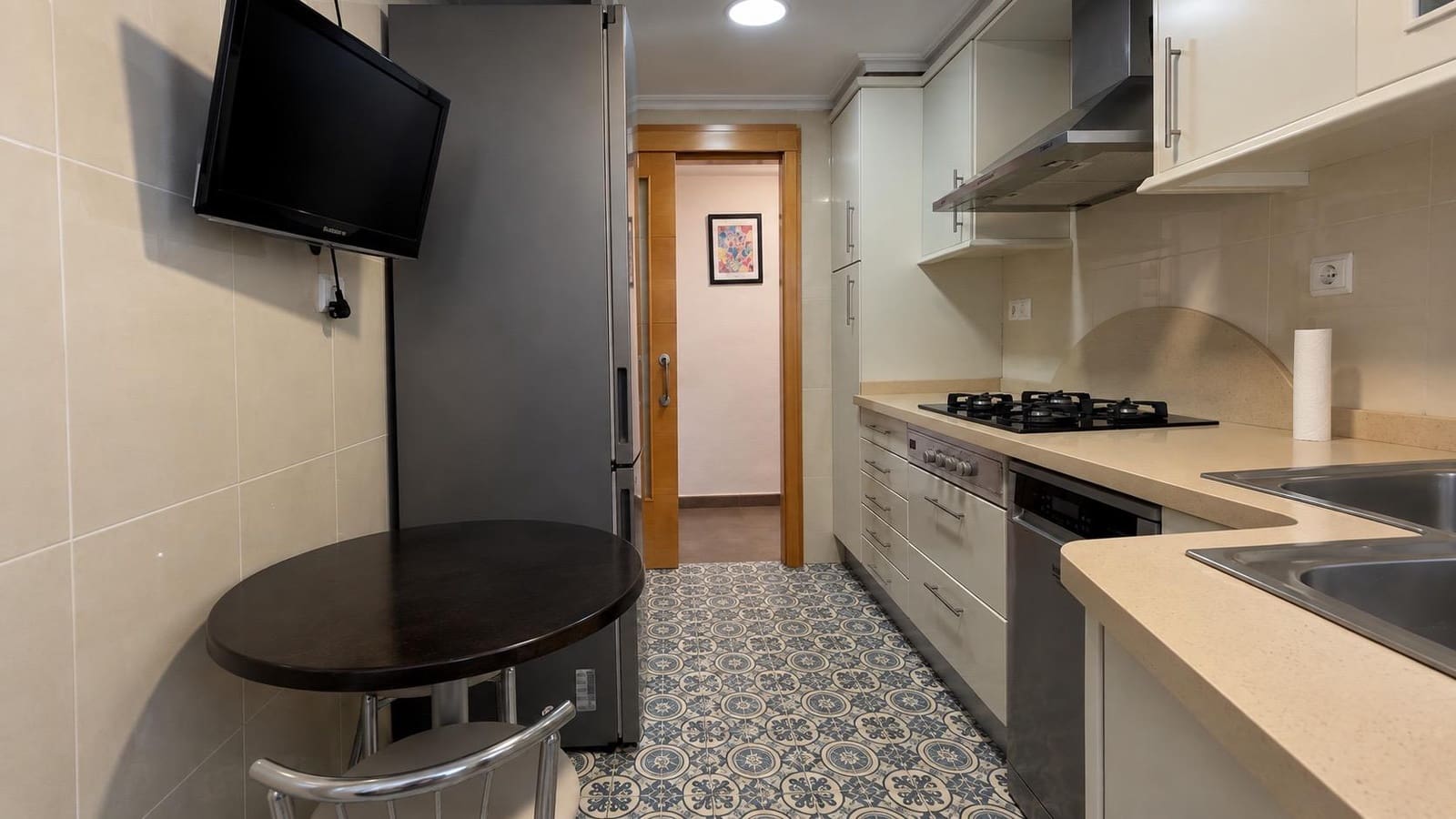 Piso de 3 habitaciones en València ciudad en alquiler - 1.500 € (Ref: 10086256)