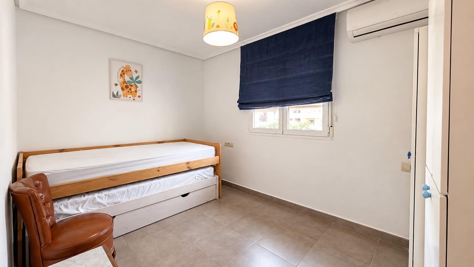 Piso de 3 habitaciones en València ciudad en alquiler - 1.500 € (Ref: 10086256)
