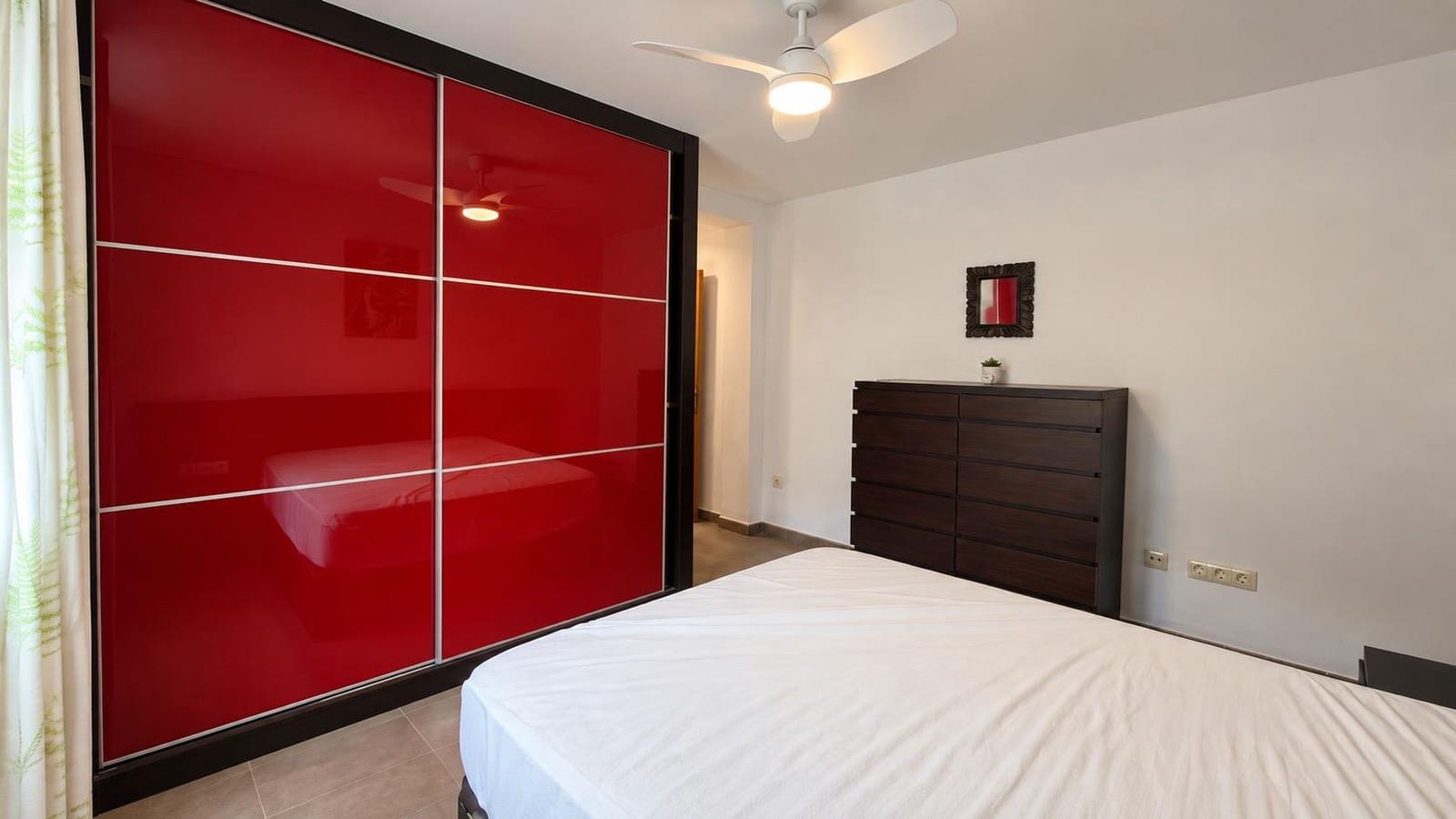 Piso de 3 habitaciones en València ciudad en alquiler - 1.500 € (Ref: 10086256)
