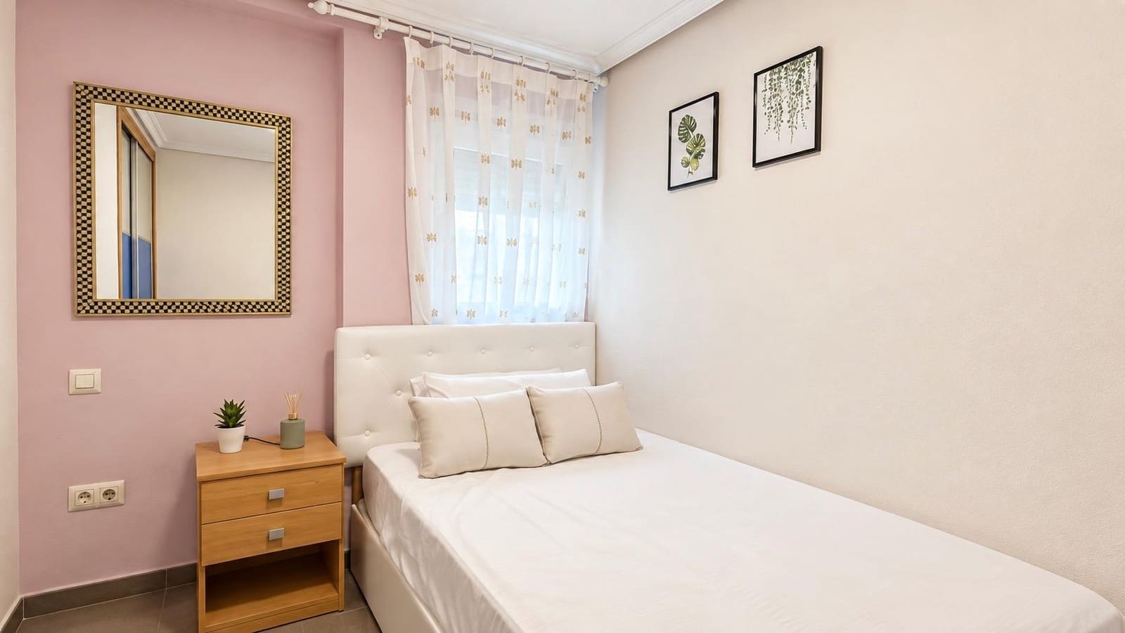 Piso de 3 habitaciones en València ciudad en alquiler - 1.500 € (Ref: 10086256)