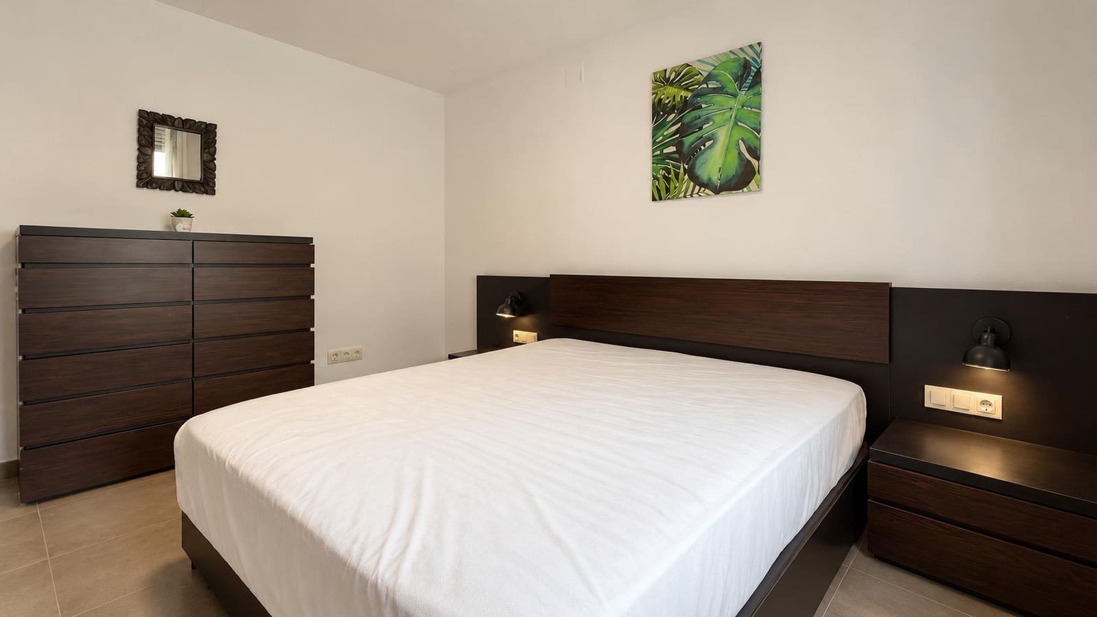 Piso de 3 habitaciones en València ciudad en alquiler - 1.500 € (Ref: 10086256)