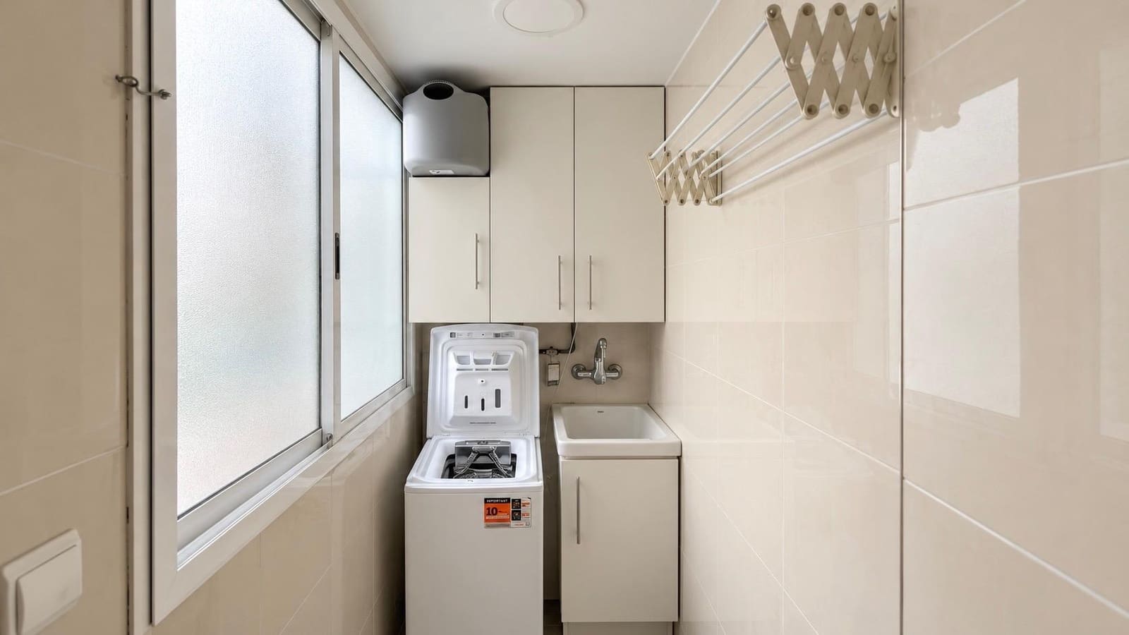 Piso de 3 habitaciones en València ciudad en alquiler - 1.500 € (Ref: 10086256)