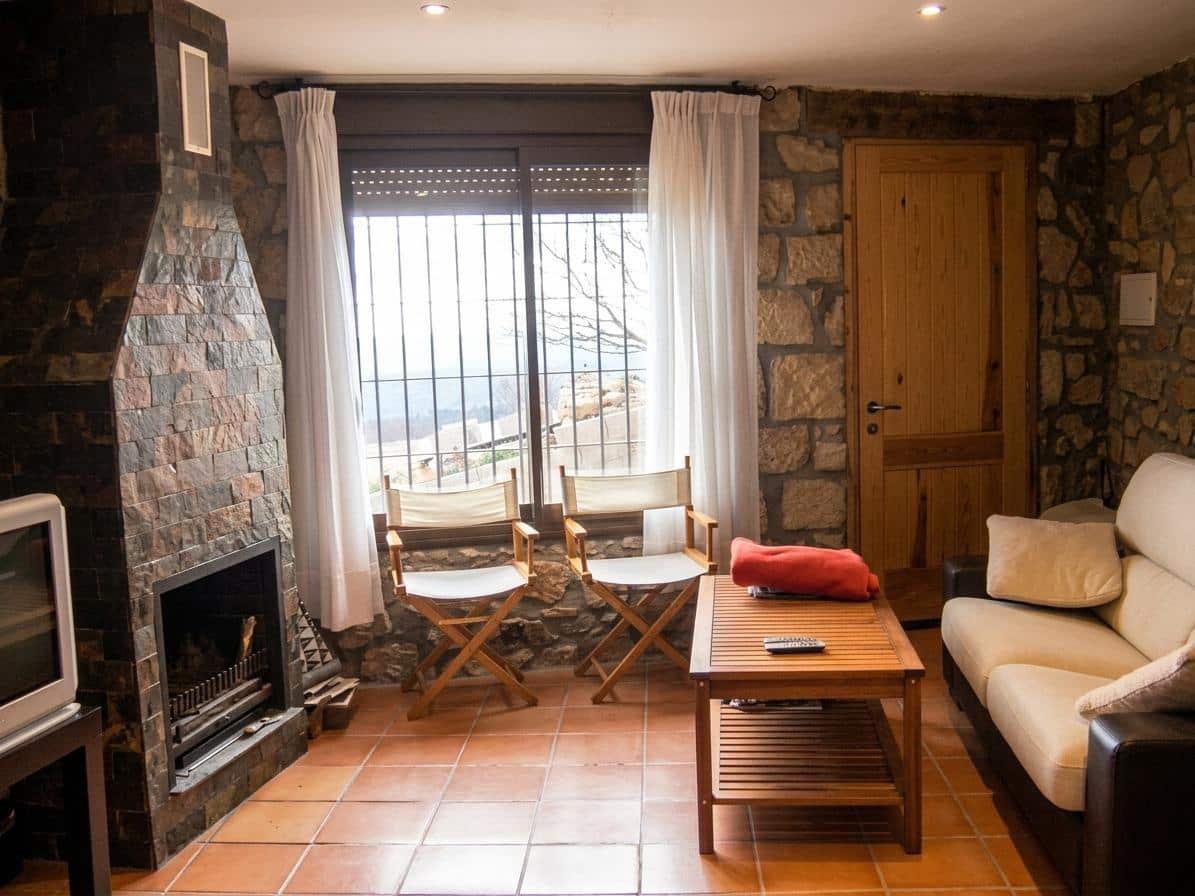 4 soveværelse Finca/Landehus til salg i Benafigos - € 130.000 (Ref: 10098477)