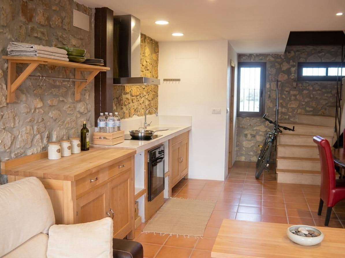 4 soveværelse Finca/Landehus til salg i Benafigos - € 130.000 (Ref: 10098477)
