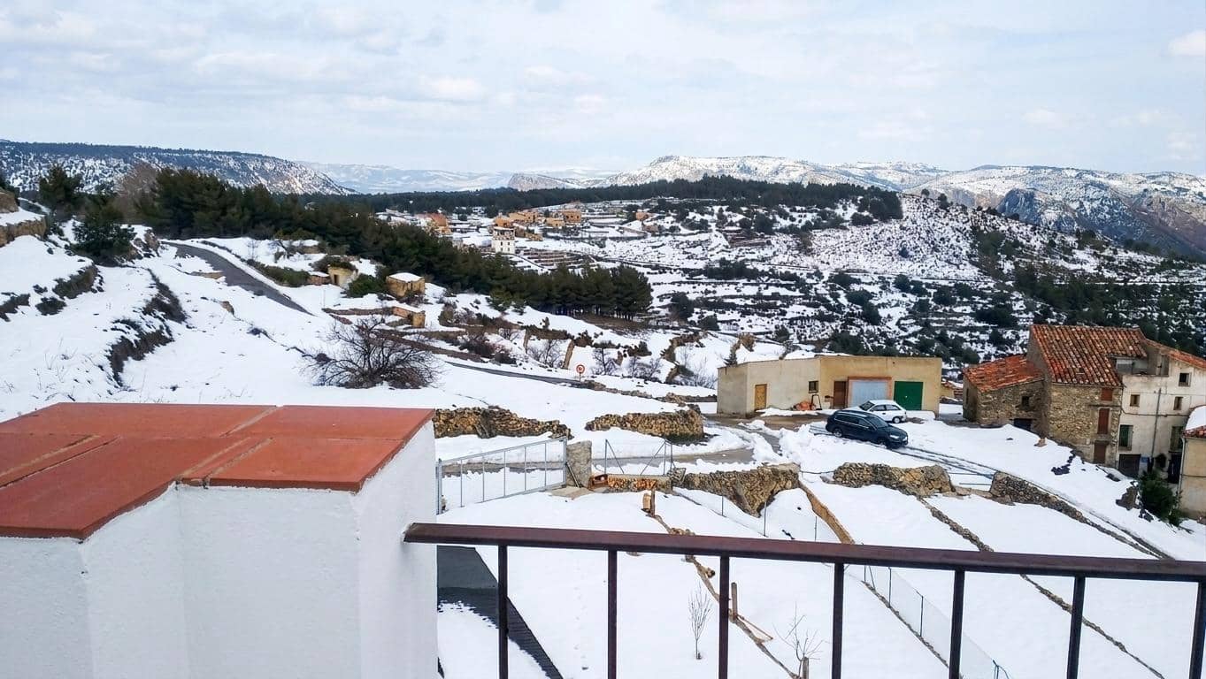 4 soveværelse Finca/Landehus til salg i Benafigos - € 130.000 (Ref: 10098477)