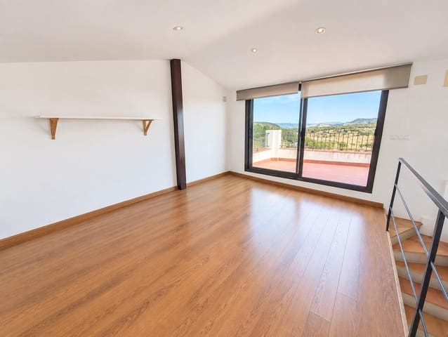 4 slaapkamer Finca/Landhuis te koop in Benafigos - € 130.000 (Ref: 10098477)