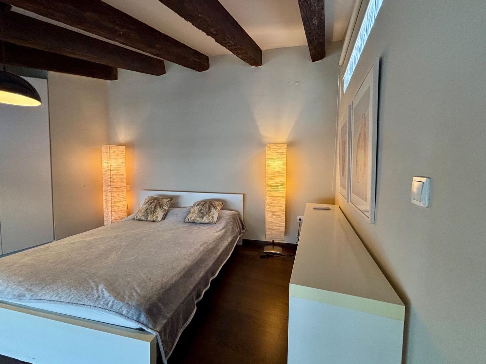 3 quarto Apartamento para arrendar em Valencia cidade - 3 200 € (Ref: 10115942)