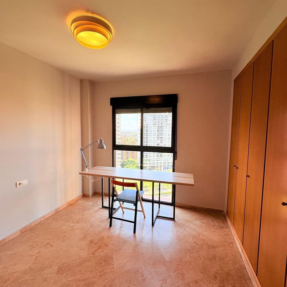 3 camera da letto Appartamento da affittare in Valencia citta con garage - 1.800 € (Rif: 10129588)