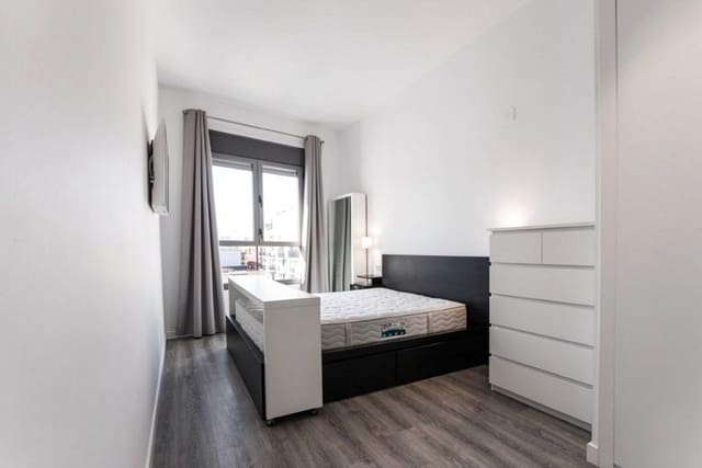 Appartement de 2 chambres à louer à El Grau, Valence ville avec piscine garage - 2 000 € (Ref: 10132069)