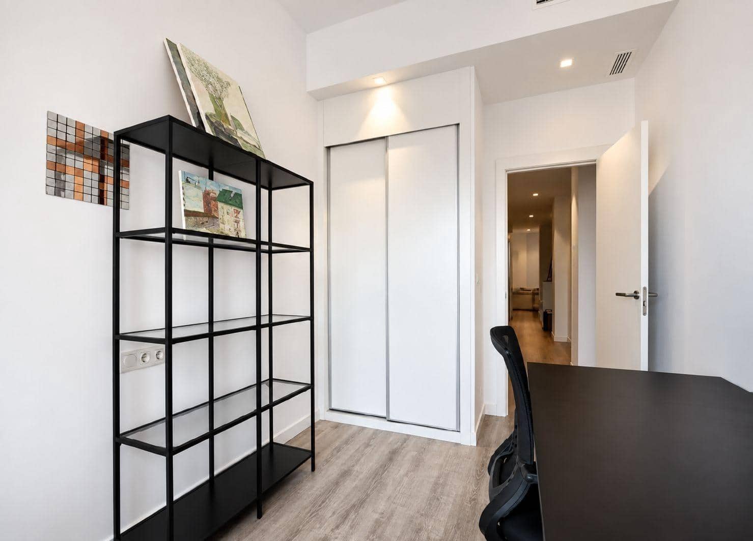 2 sovrum Lägenhet att hyra i Valencia stad med pool garage - 2 000 € (Ref: 10132069)