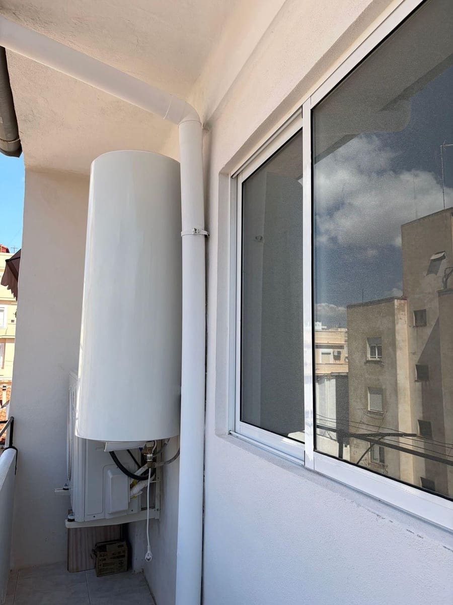 4 quarto Apartamento para arrendar em Valencia cidade - 1 900 € (Ref: 10133414)