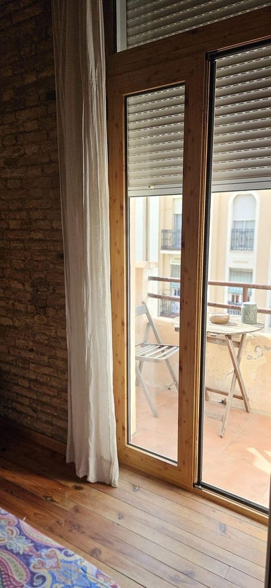 2 quarto Apartamento para arrendar em Valencia cidade - 1 700 € (Ref: 10136124)