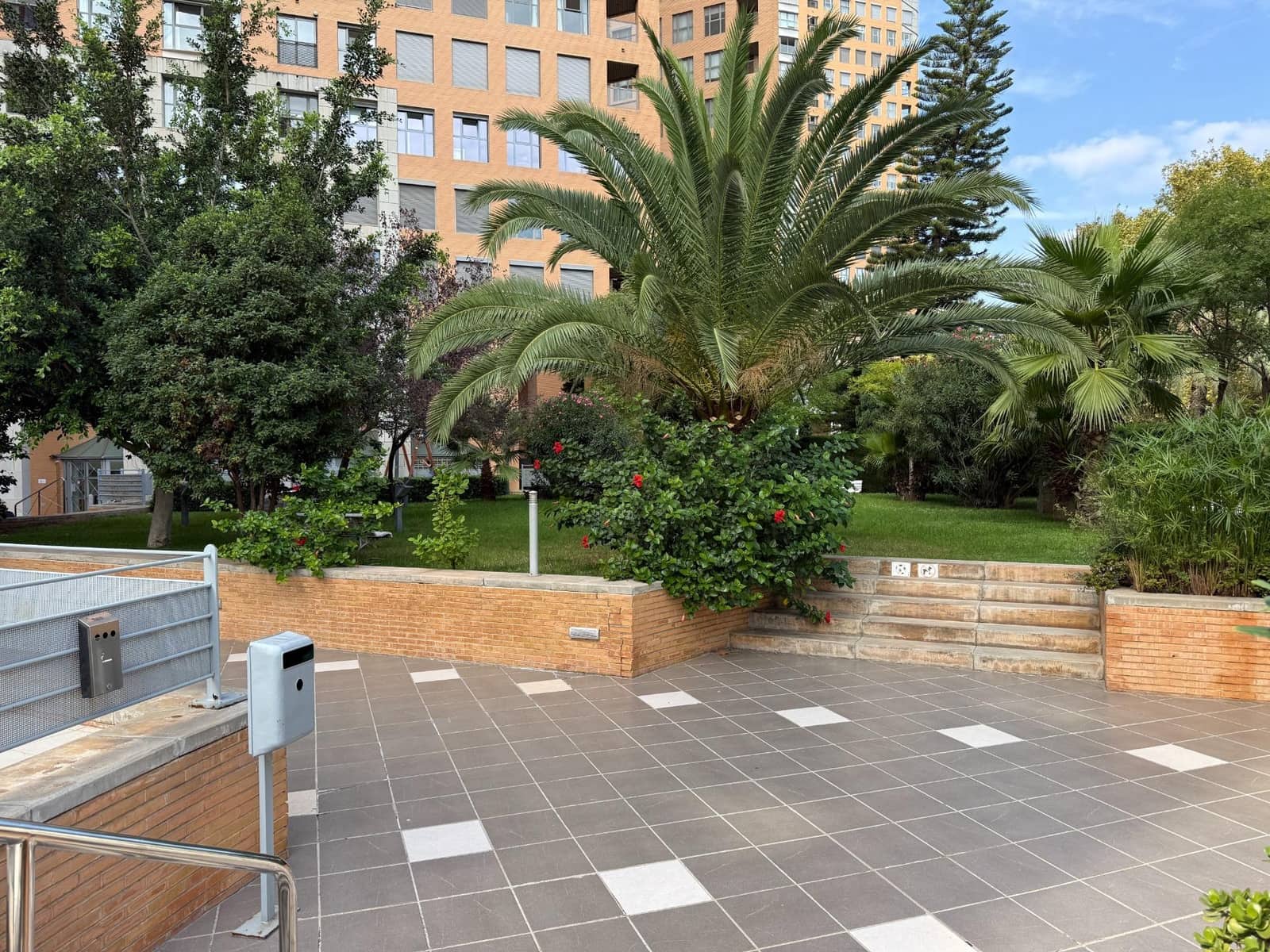 3 soveværelse Lejlighed til leje i Valencia by med swimmingpool garage - € 2.400 (Ref: 10162294)