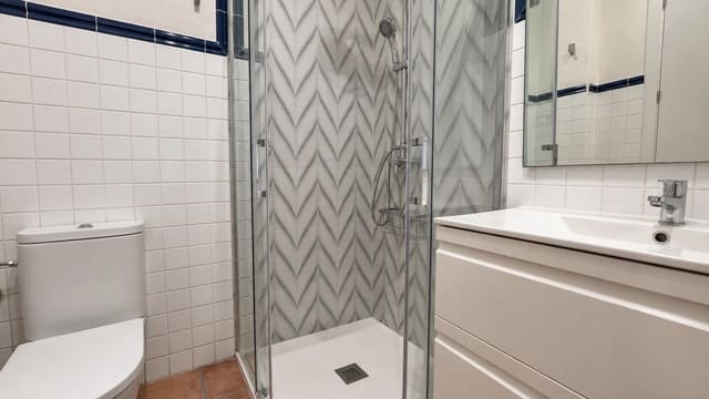 2 soverom Leilighet til leie i La Xerea, Valencia by - € 1 800 (Ref: 10166748)