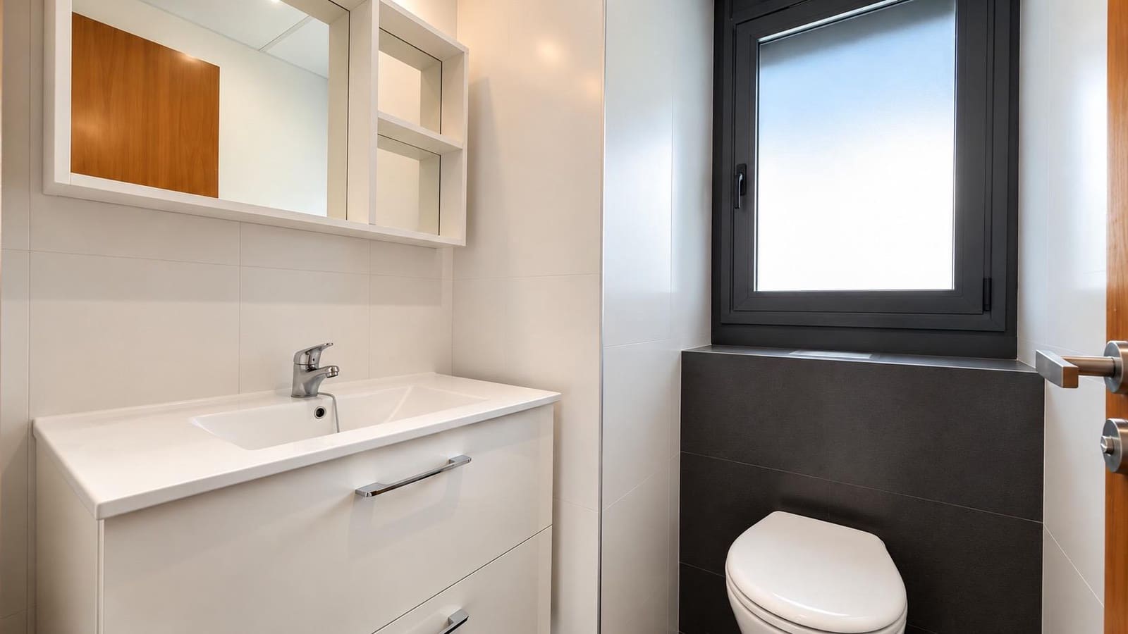 3 soveværelse Semi-Rækkehus til salg i Paterna med swimmingpool garage - € 500.000 (Ref: 10166749)