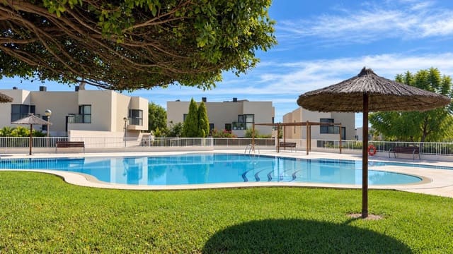 3 sovrum Semi-fristående Villa till salu i Paterna med pool garage - 500 000 € (Ref: 10166749)