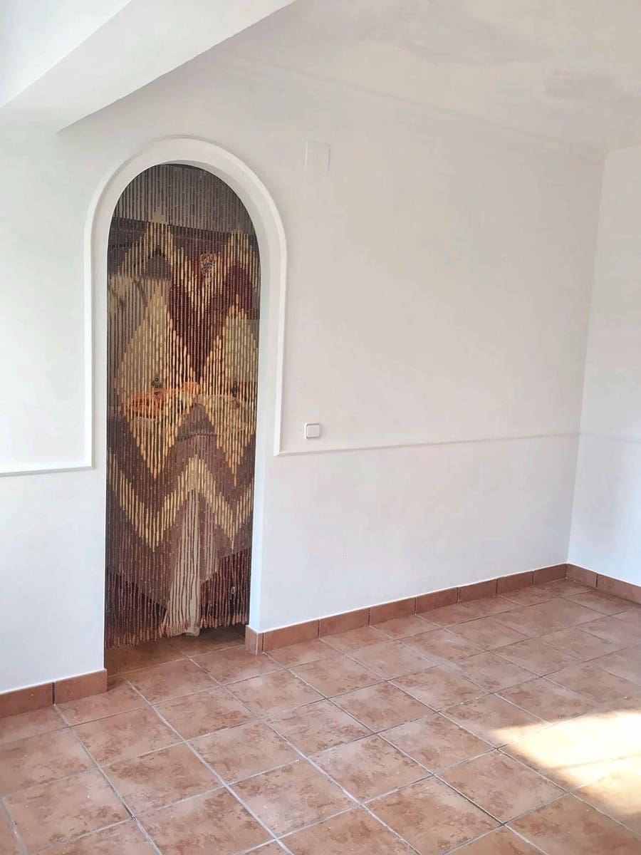 2 soveværelse Lejlighed til salg i Valencia by - € 189.000 (Ref: 10171783)