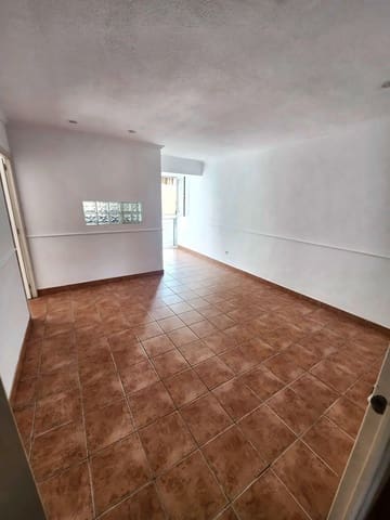 2 soveværelse Lejlighed til salg i Torrefiel, Valencia by - € 189.000 (Ref: 10171783)