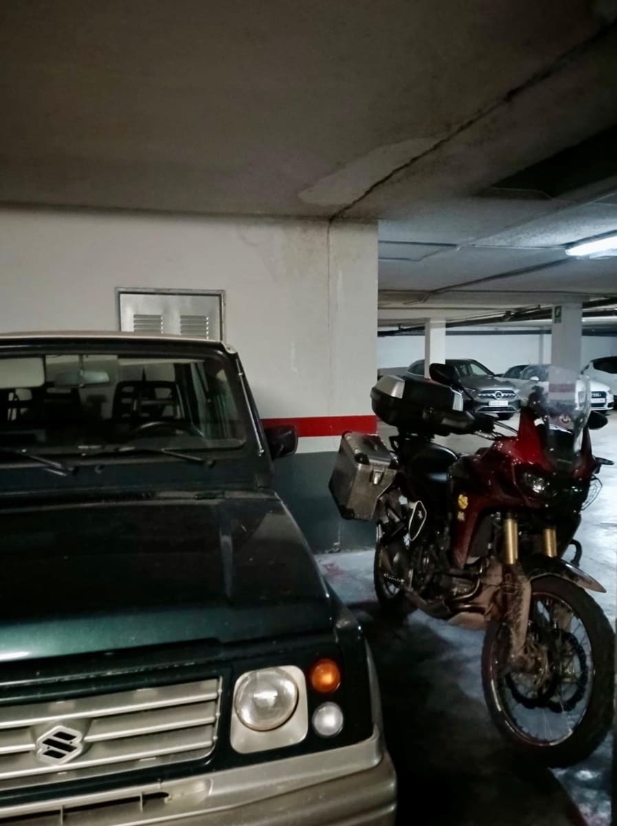 4 bedroom Apartment for rent in Betera with pool garage - € 2,500 (Ref: 9099132)