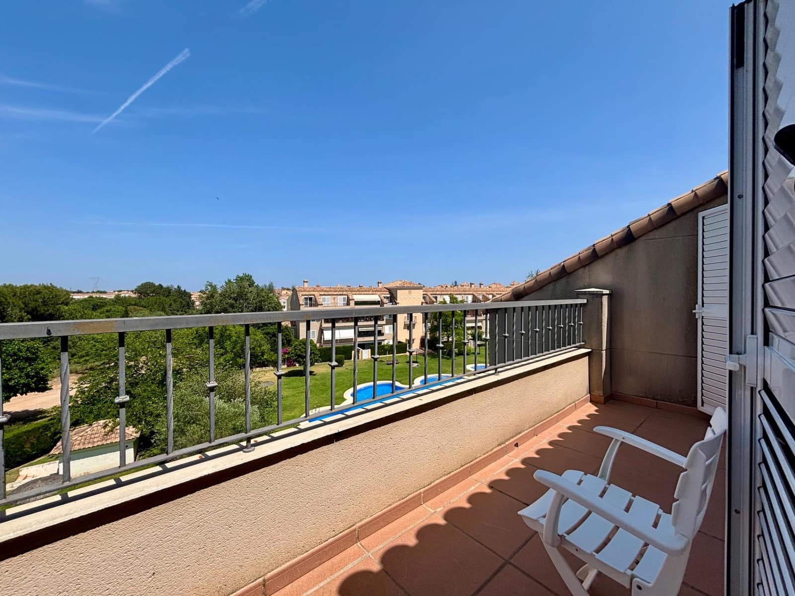 4 bedroom Apartment for rent in Betera with pool garage - € 2,500 (Ref: 9099132)