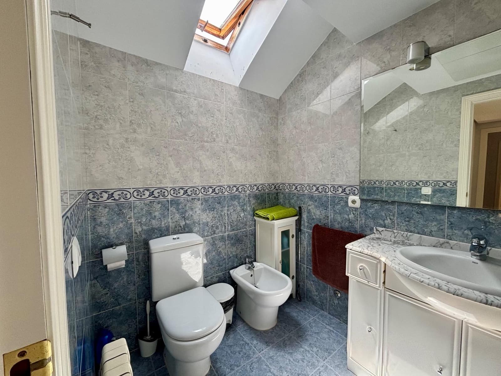 4 bedroom Apartment for rent in Betera with pool garage - € 2,500 (Ref: 9099132)