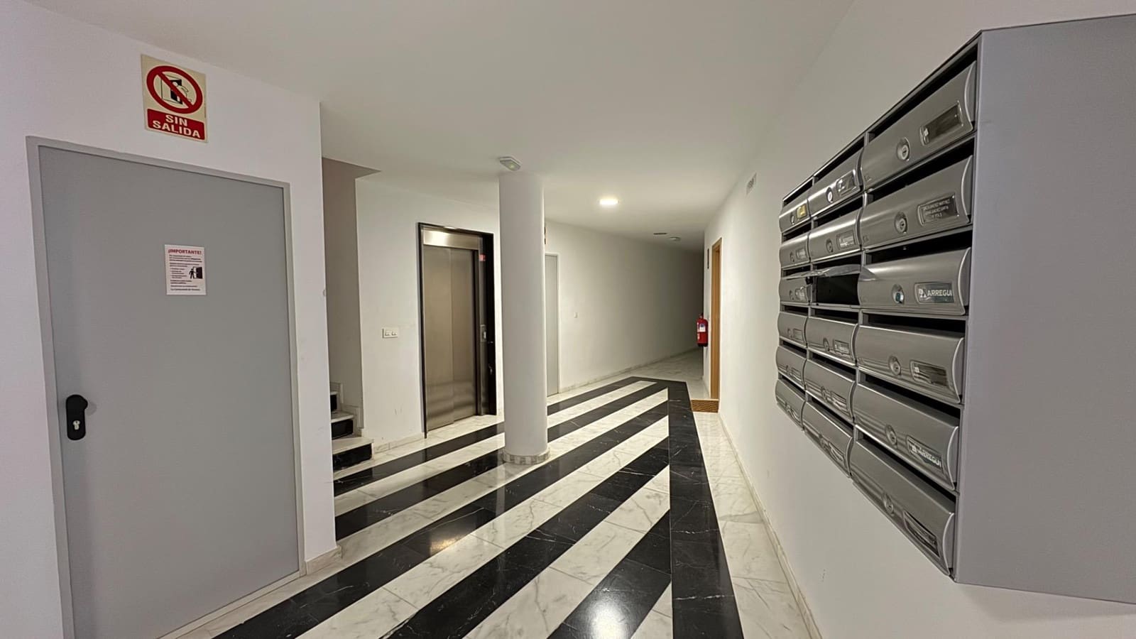 2 sovrum Lägenhet till salu i Gilet - 190 000 € (Ref: 9102924)